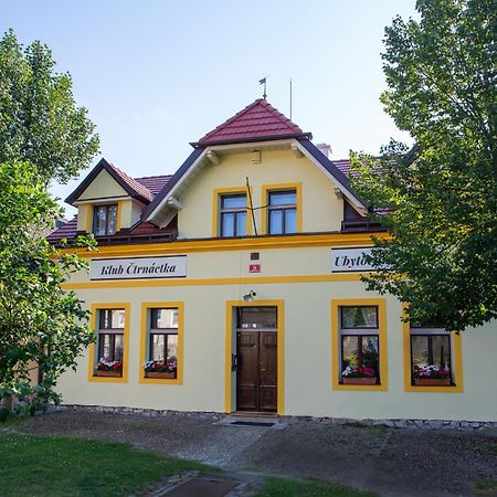Penzion Ctrnactka Rataje nad Sázavou Esterno foto